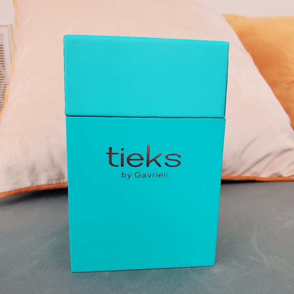 Tieks box